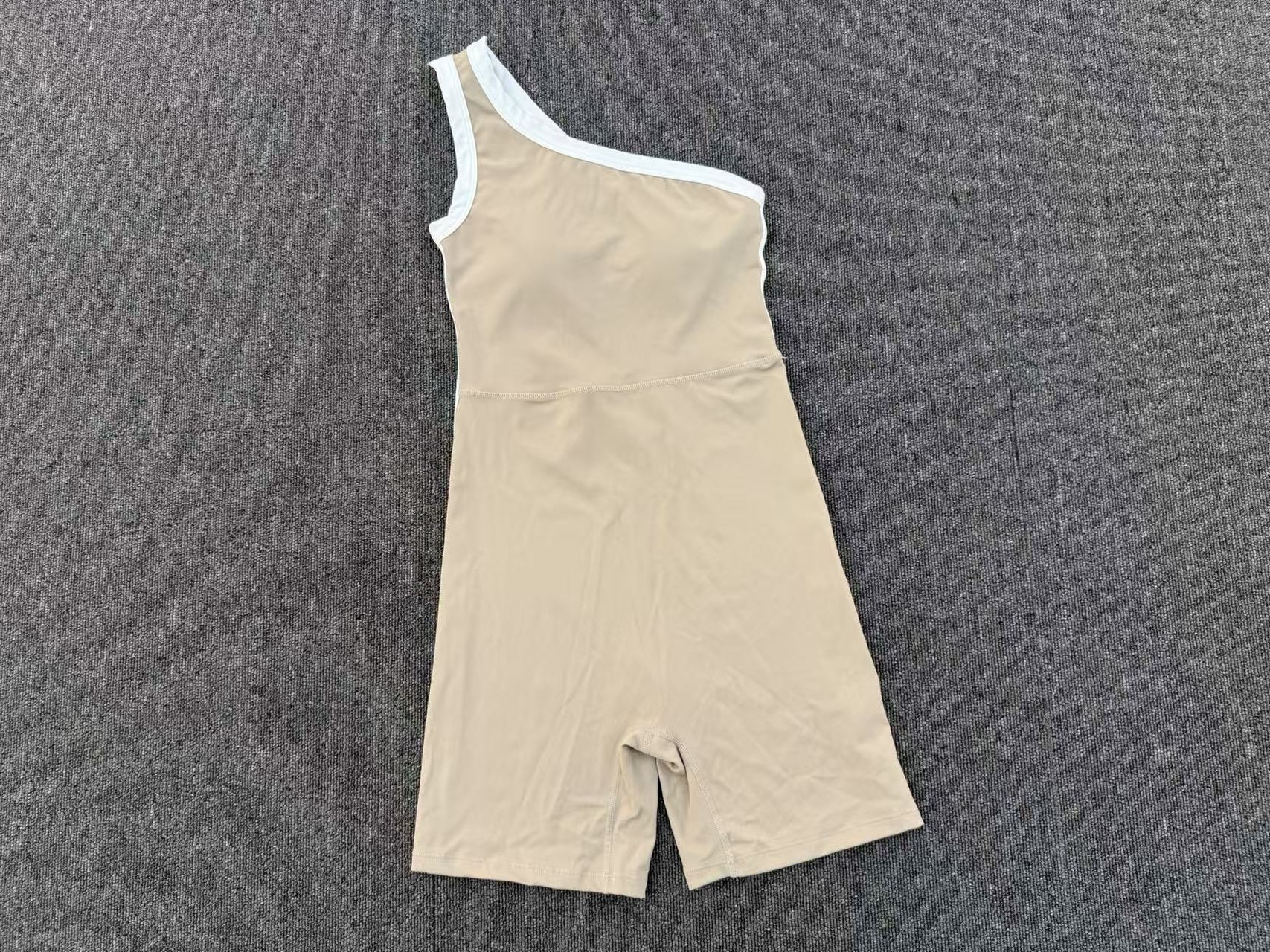 Women's  Yoga Jumpsuit Sloping Shoulder Naked Feel Butt-lifting Tight Fitness Workout Gym Running Stretchy Jumpsuit