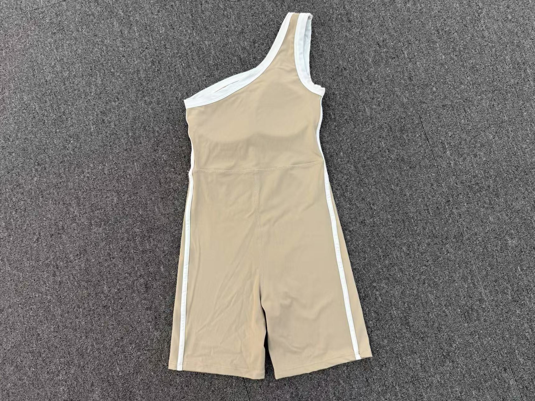 Women's  Yoga Jumpsuit Sloping Shoulder Naked Feel Butt-lifting Tight Fitness Workout Gym Running Stretchy Jumpsuit