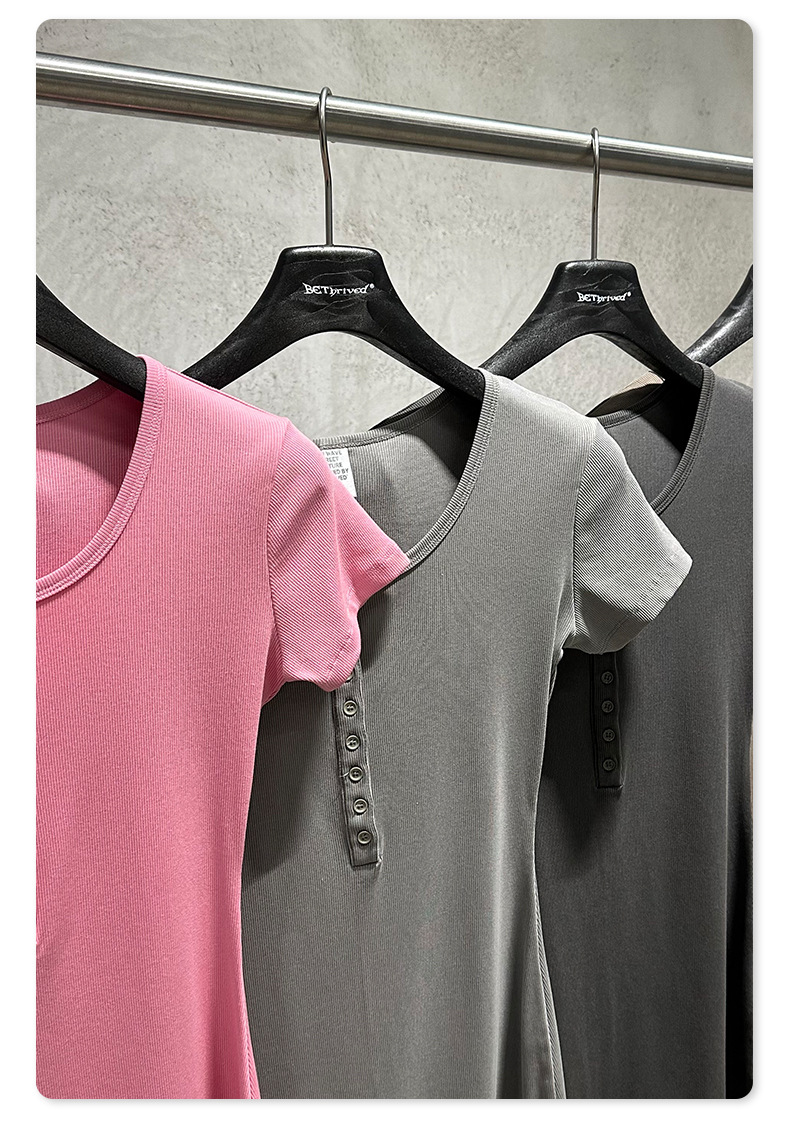 Women's High ElasticityDance Fitness Sports Jumpsuit New Solid Color Tight Short Jumpsuit FGBN2732