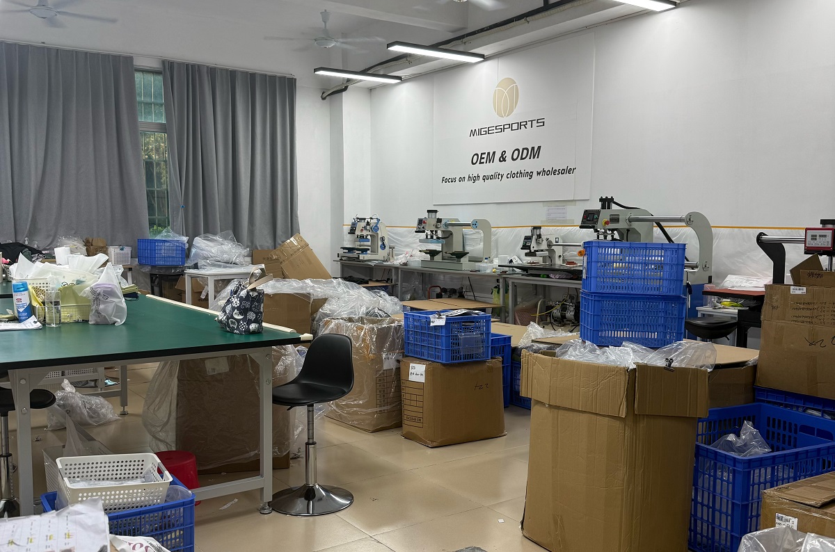 Custom Activewear Manufacturer in China | OEM Gym