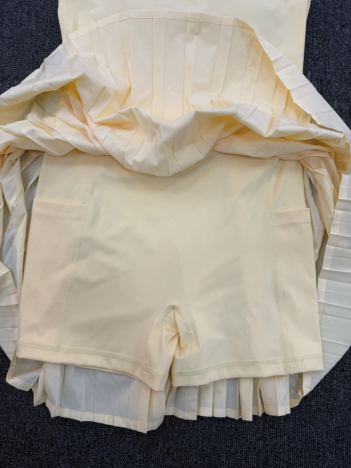 Tennis Skirts for Women Backless Breathable Quick-drying Tennis Dress with Shorts FGB3961
