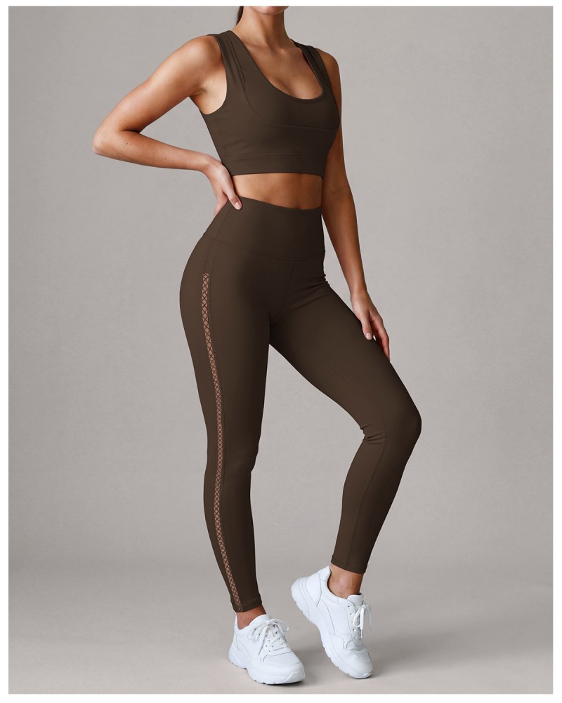Yoga Set for Training and Workout With Stretchable Fabric and Comfortable Design for Gym Fitness and Daily Activities FGBLD2678