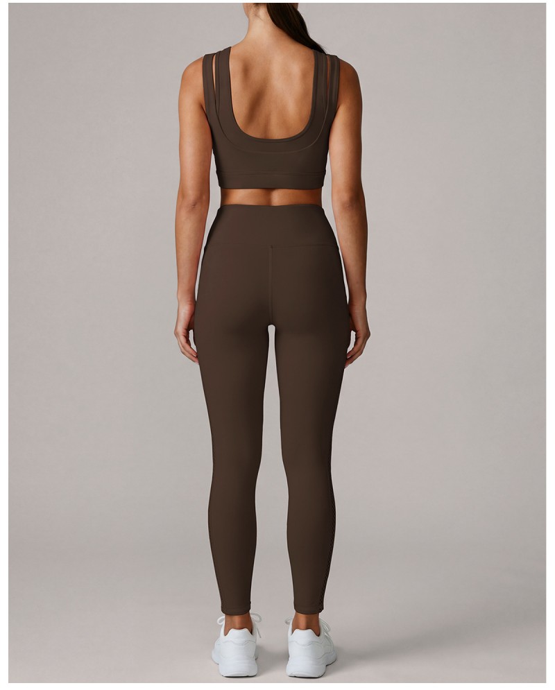 Yoga Set for Training and Workout With Stretchable Fabric and Comfortable Design for Gym Fitness and Daily Activities FGBLD2678