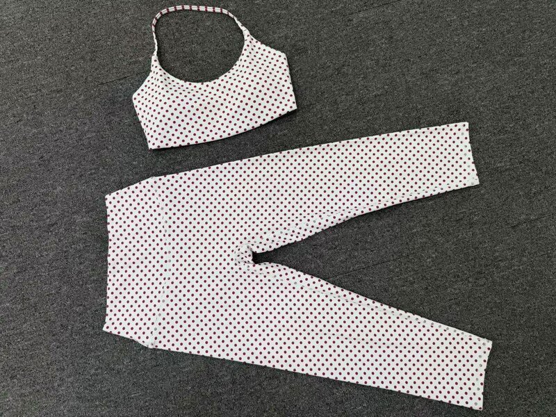 Women's Solid 2-Piece Yoga Training Set Bra and Knee-length Leggings Breathable FGBQS6117 2568