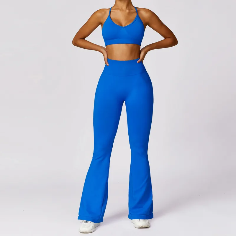 Seamless 3-Piece Yoga Set: Sports Bra, Jacket, and Leggings FGBTZ7502
