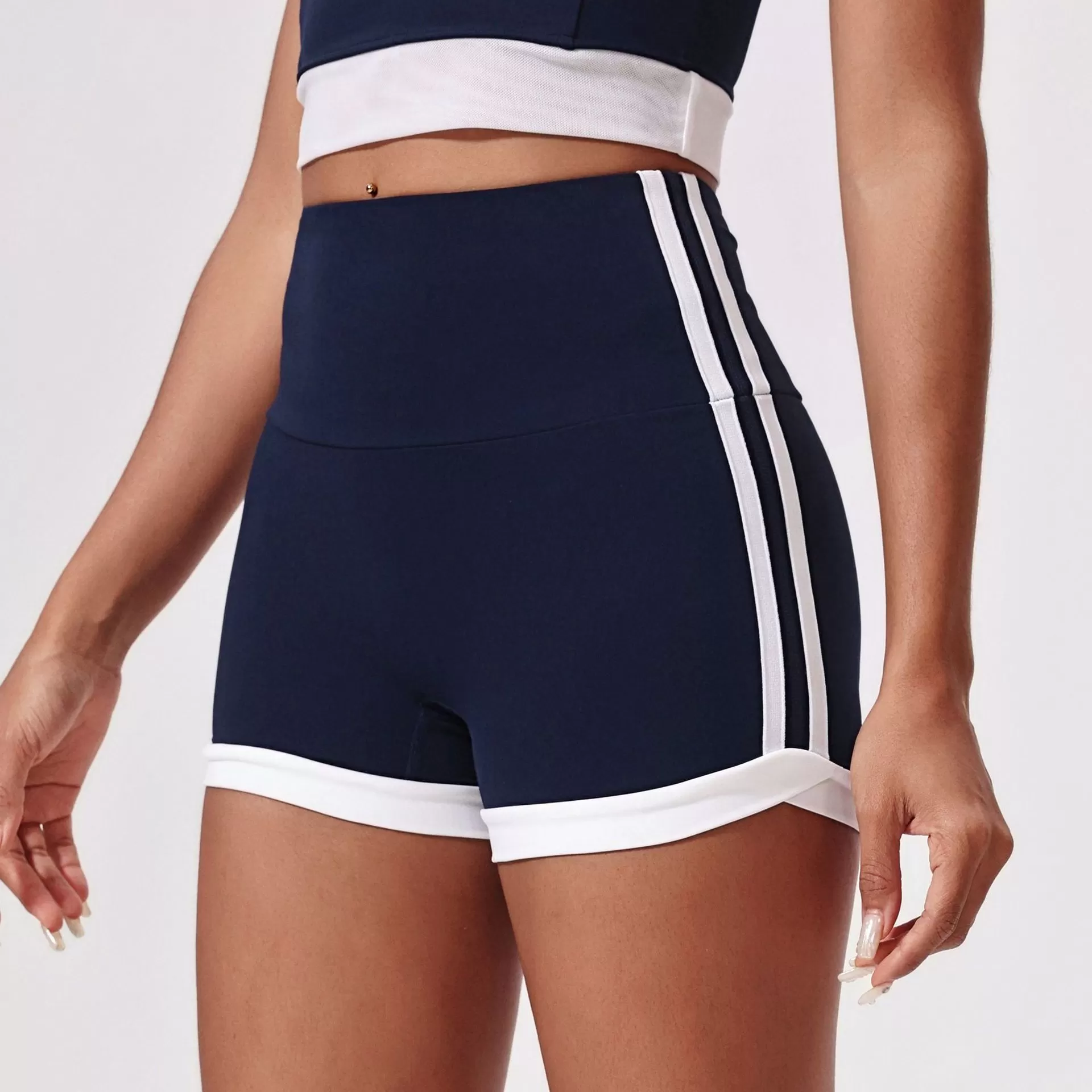 Women's Gym Activewear Stripe Contrast Color Fitness Yoga Outfits Shorts FGBDK3234
