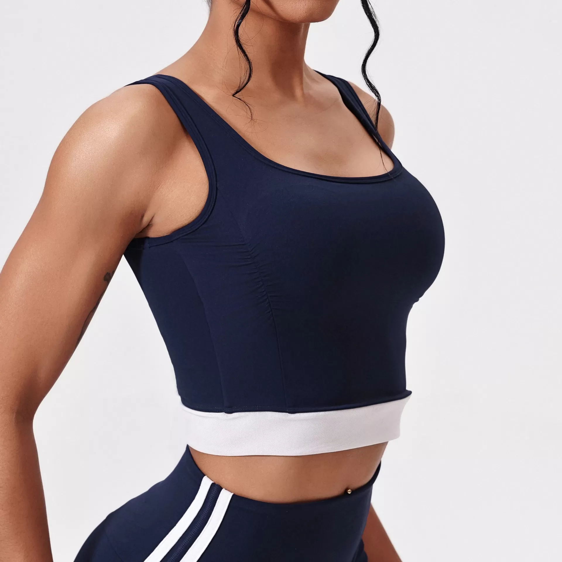 High Quality Woman Gym Workout Sports Bra FGBWX5483