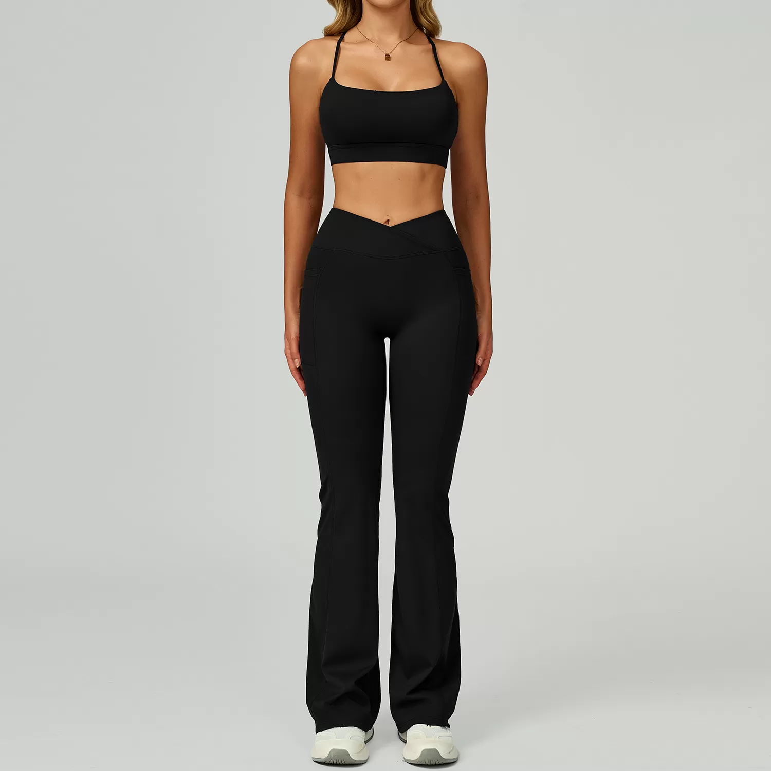 Black bra+bell-bottom pants