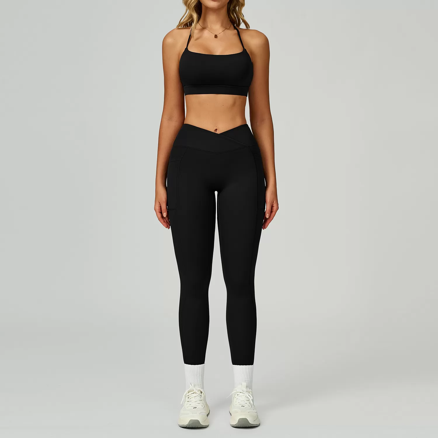 Black bra+leggings