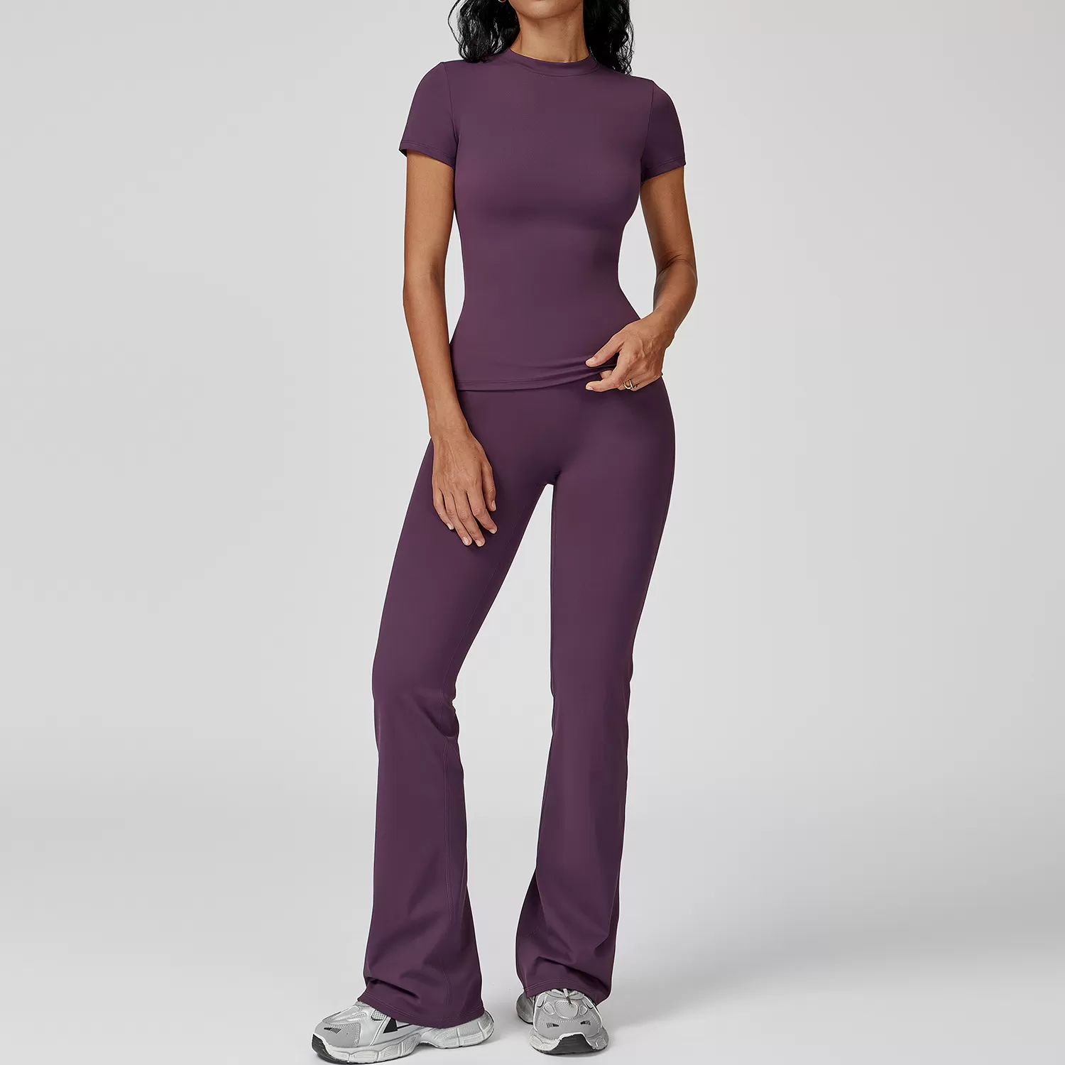 Purple short sleeves+bell-bottom pants