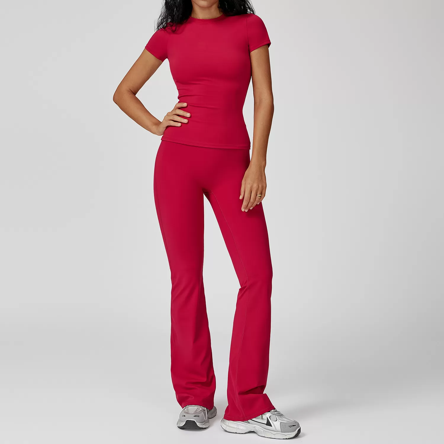 Red short sleeves+bell-bottom pants