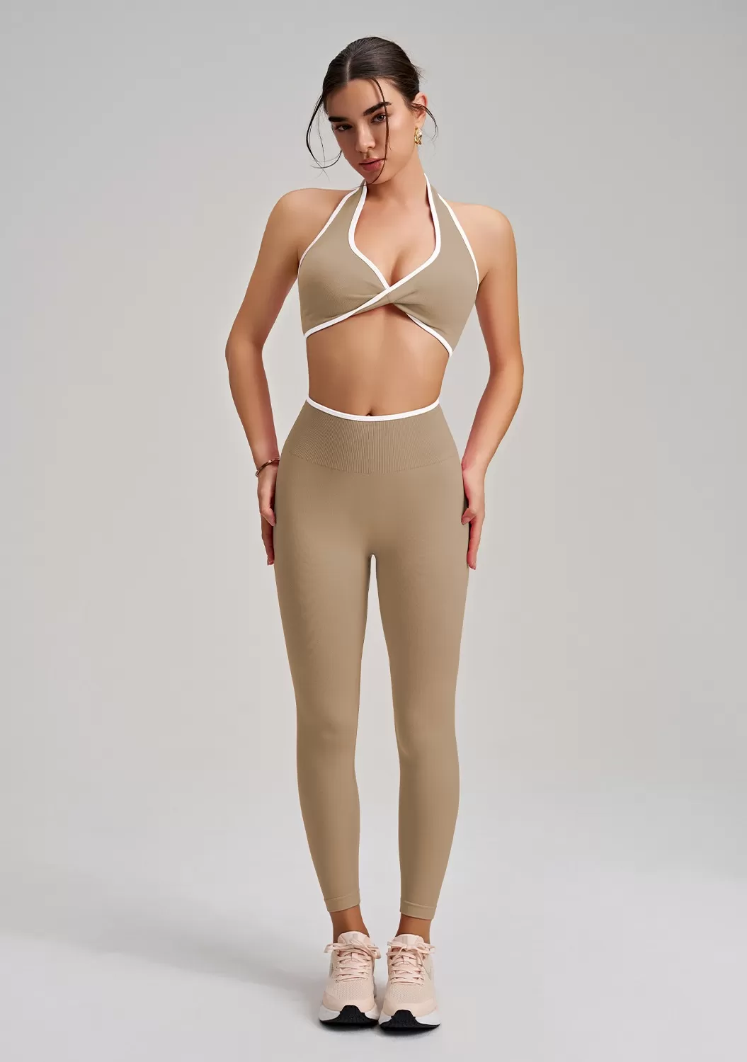 Khaki bra+leggings