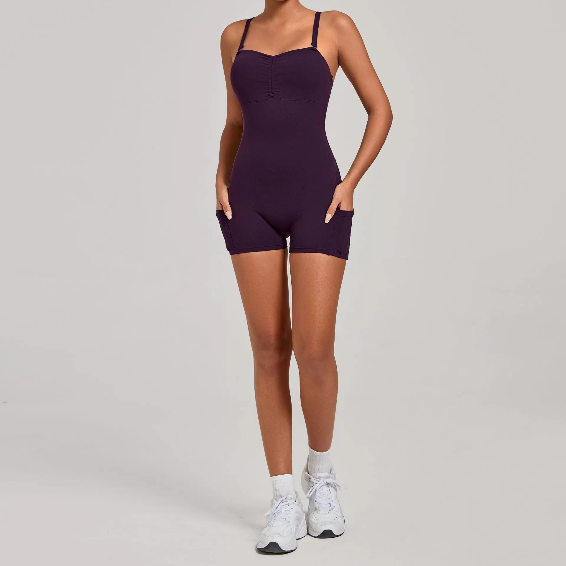 Women's Multiple Wearing Ways Sleeveless Yoga Shorts Jumpsuit Scrunch Butt Workout  Sports Outfits with Pockets FGB15177