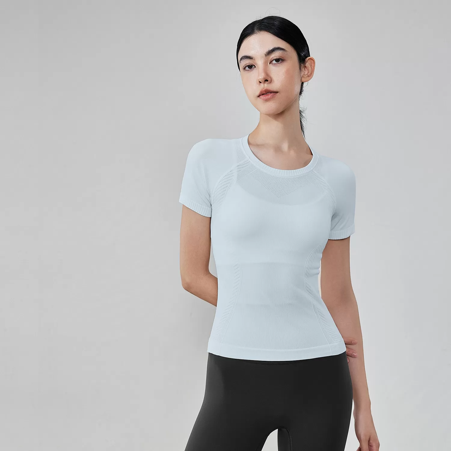 Women Sportswear Running Round Neck Short Sleeve Gym Fitness Sports Short Sleeves Workout FGBTX53001