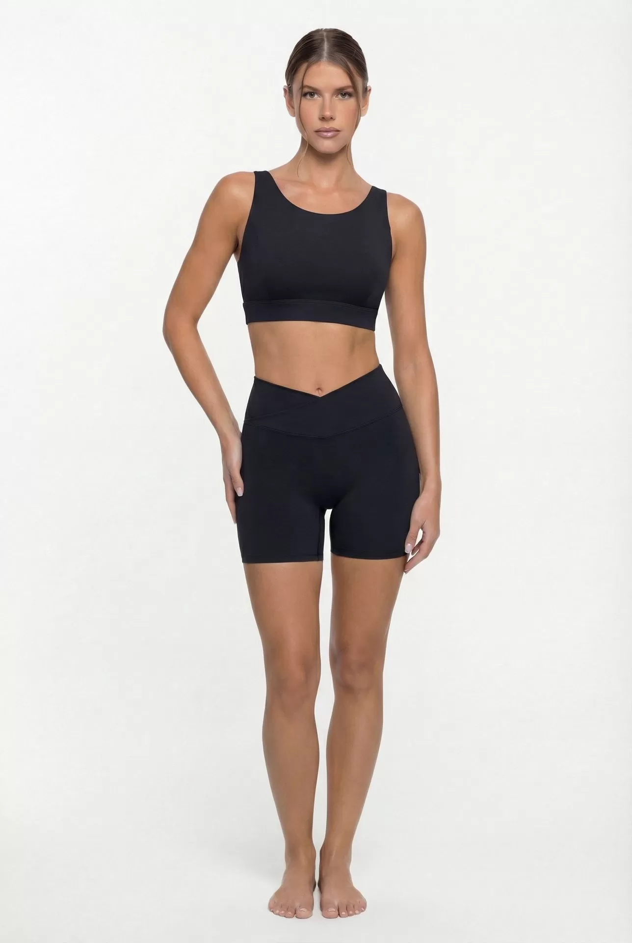 Black singlets+shorts