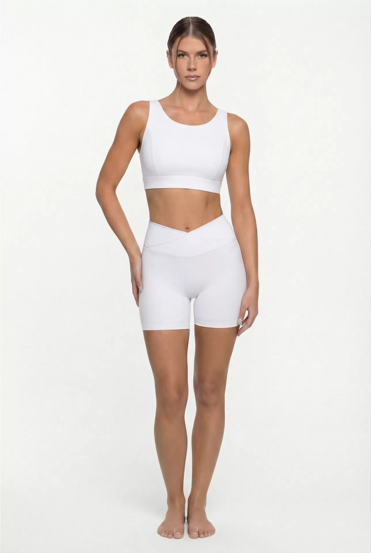 Ivory singlets+shorts