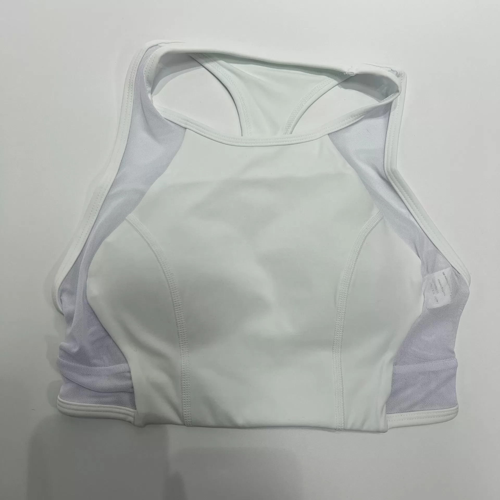 Activewear Mesh Style Bra Tops With Tight Hip Lifting Leggings Fitness Sports Pants Yoga Sets for Women FGB25126