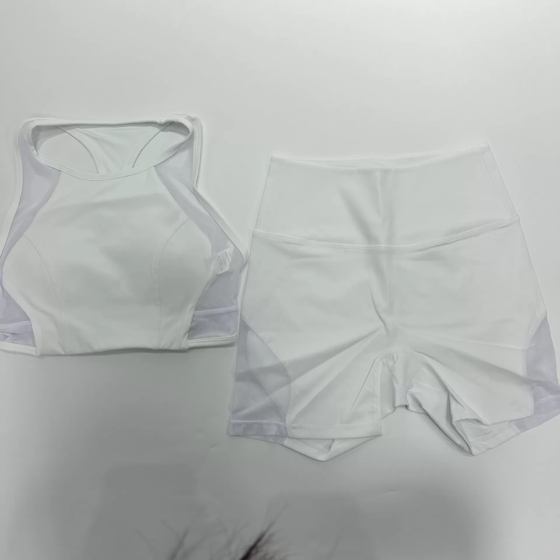 Off white bra+shorts