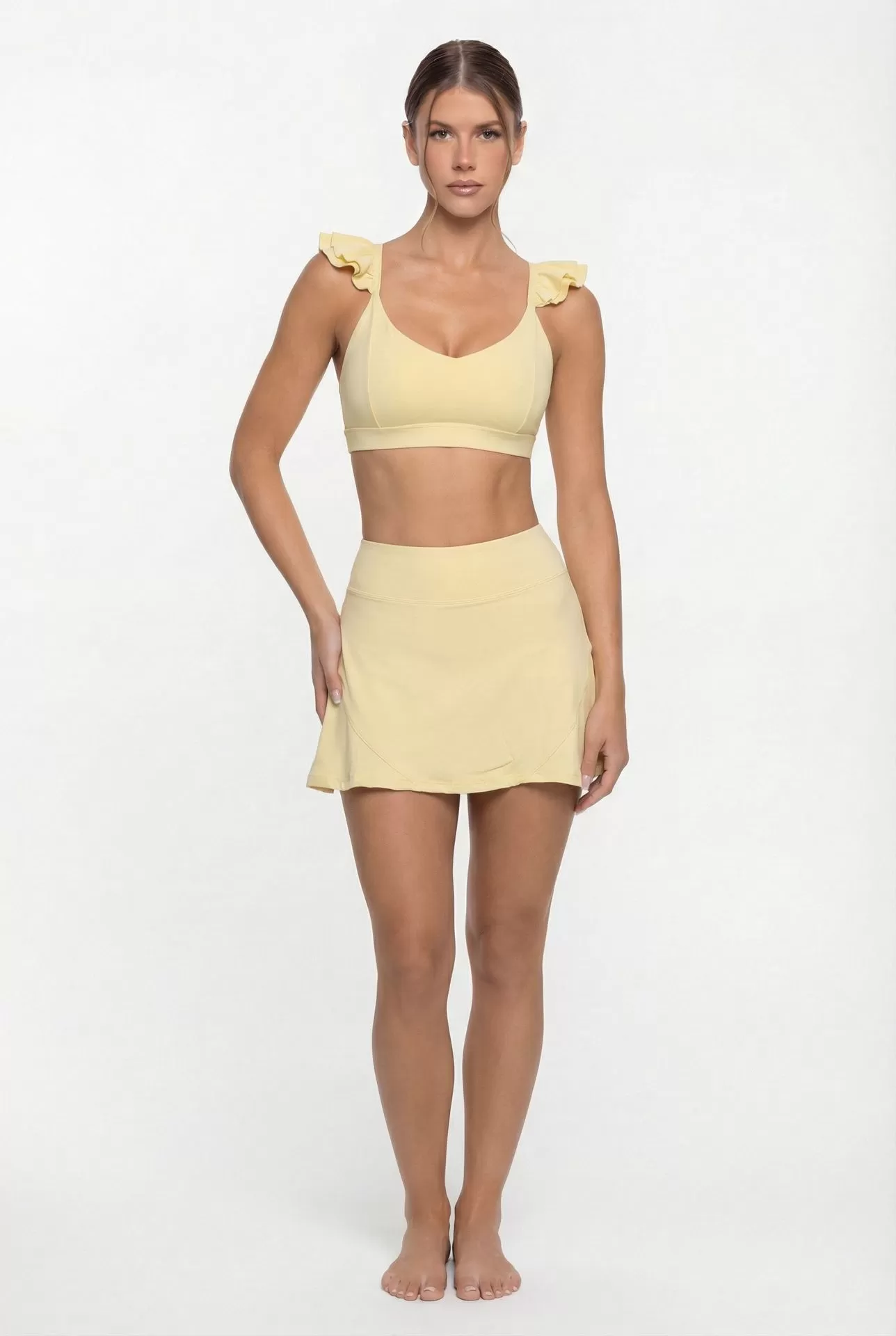 Yellow bra+skirts