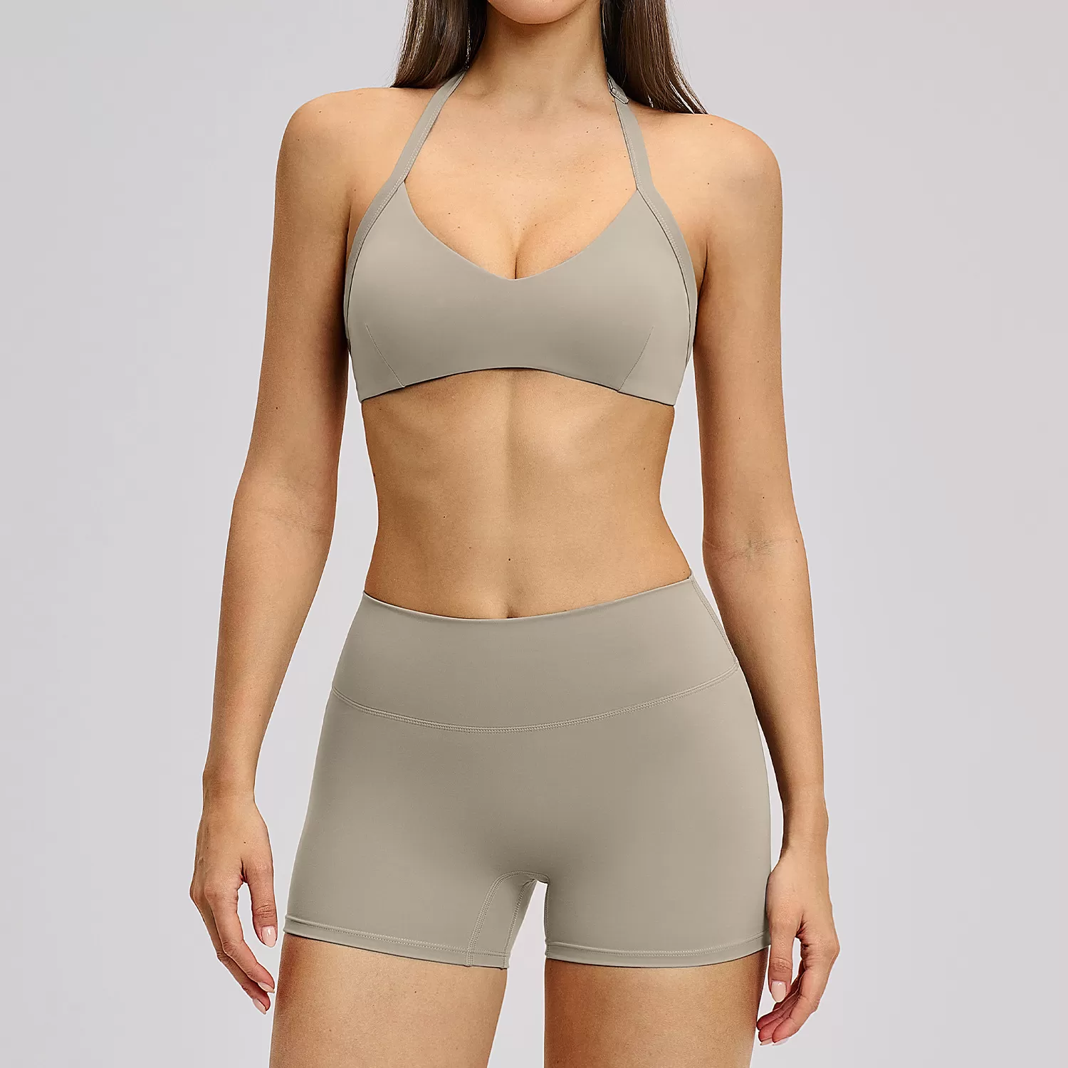 Light grey bra+shorts