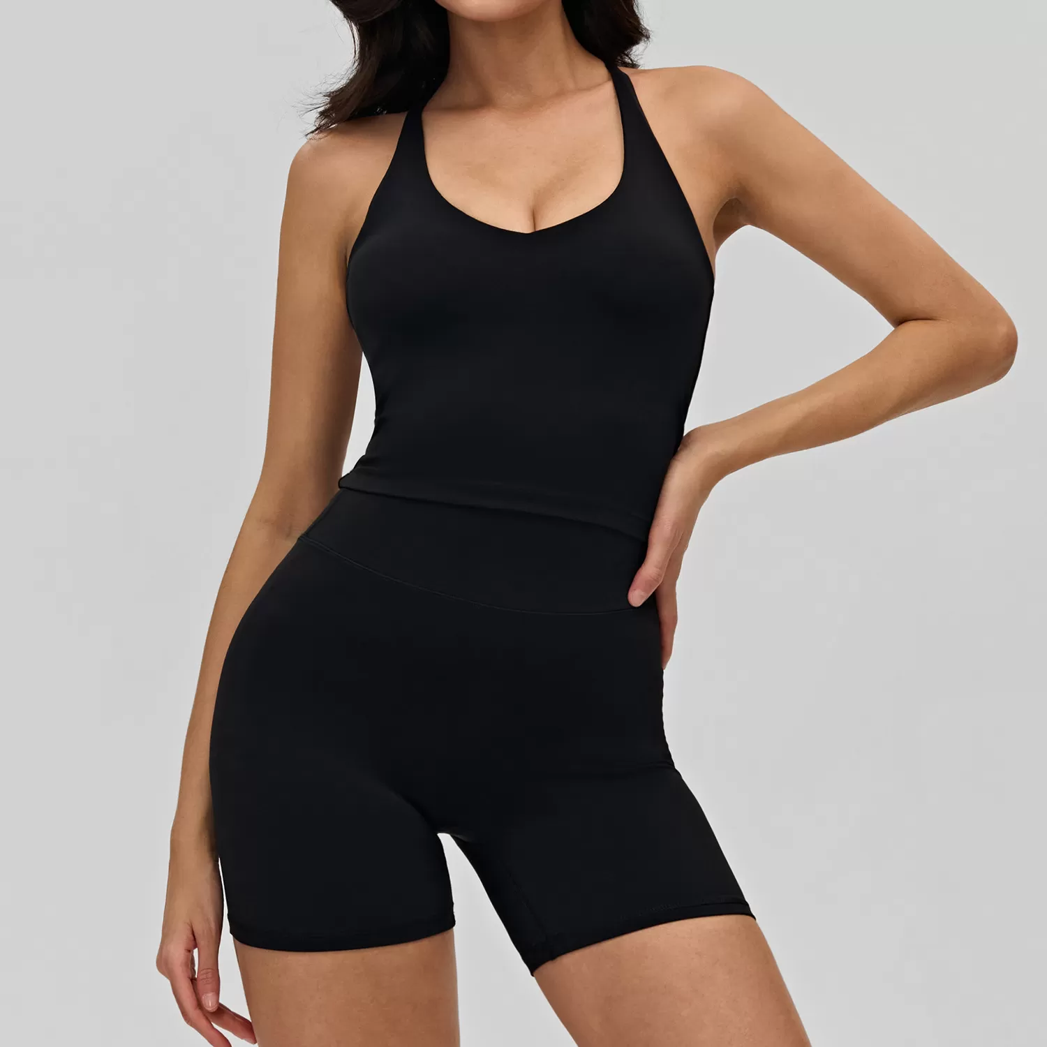 Black singlets+shorts