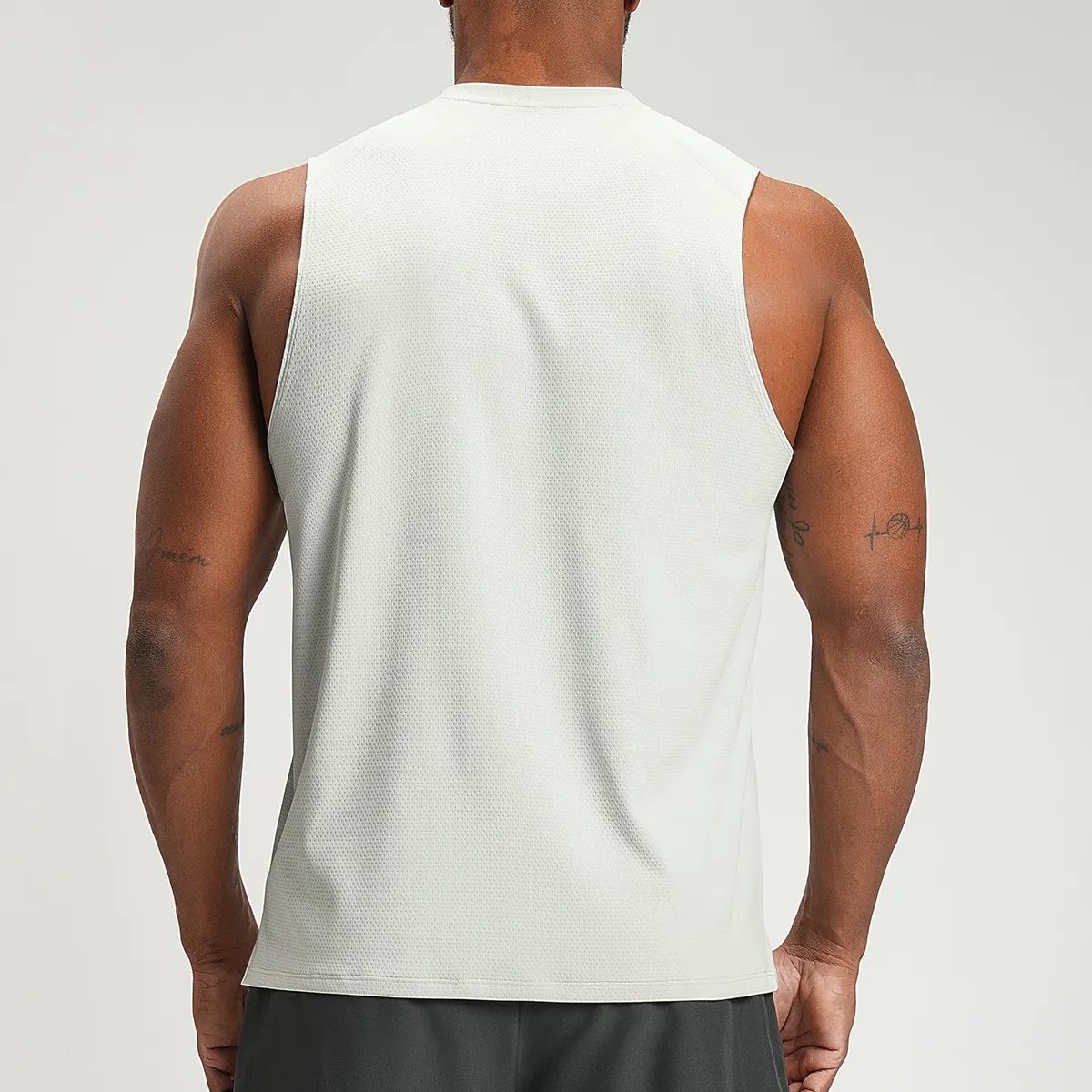 Men's Sporty Breathable Sleeveless Fitness Wear Sports Vest for Outdoor Running EFGBDD-EBX4159
