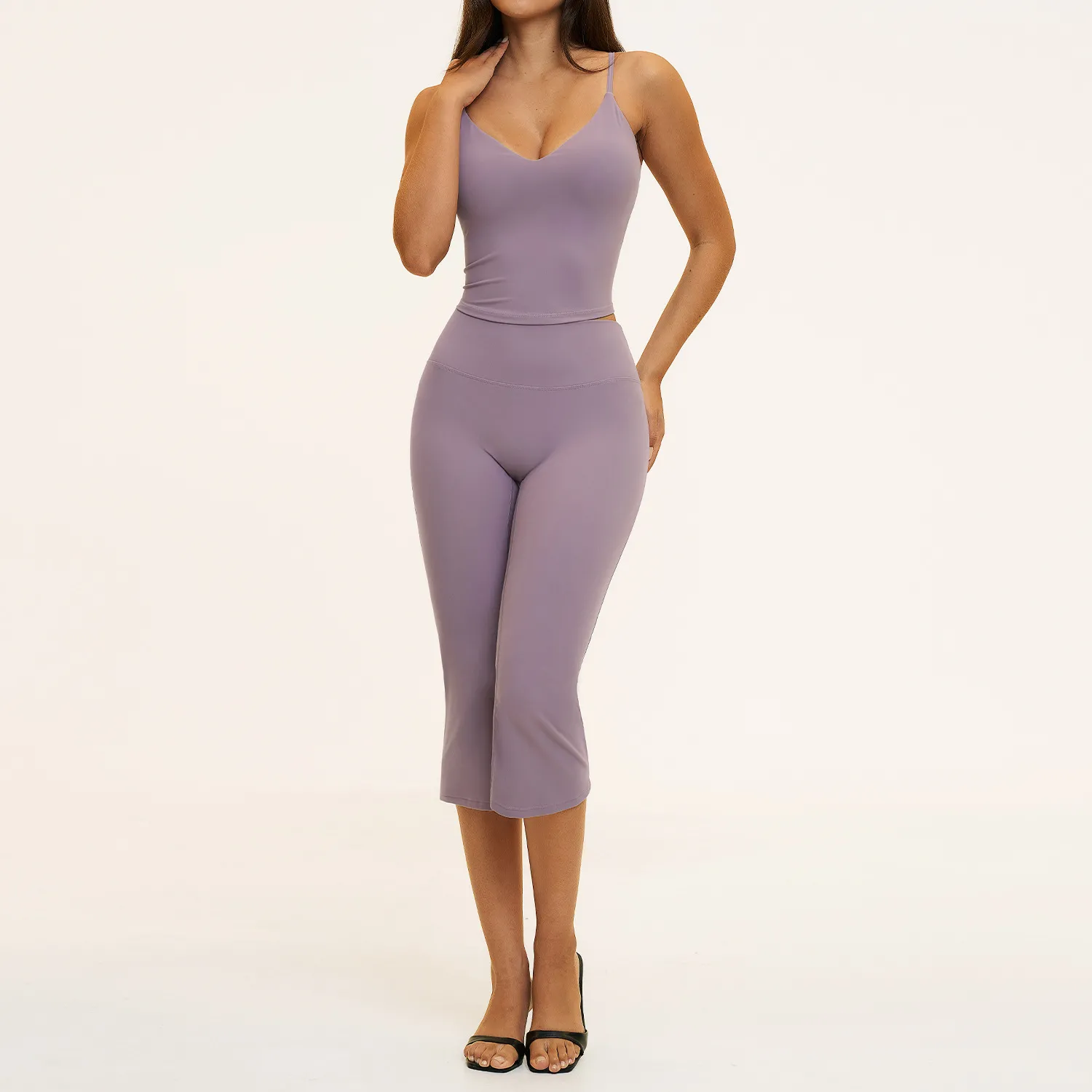 Lilac singlets+3/4 length leggings