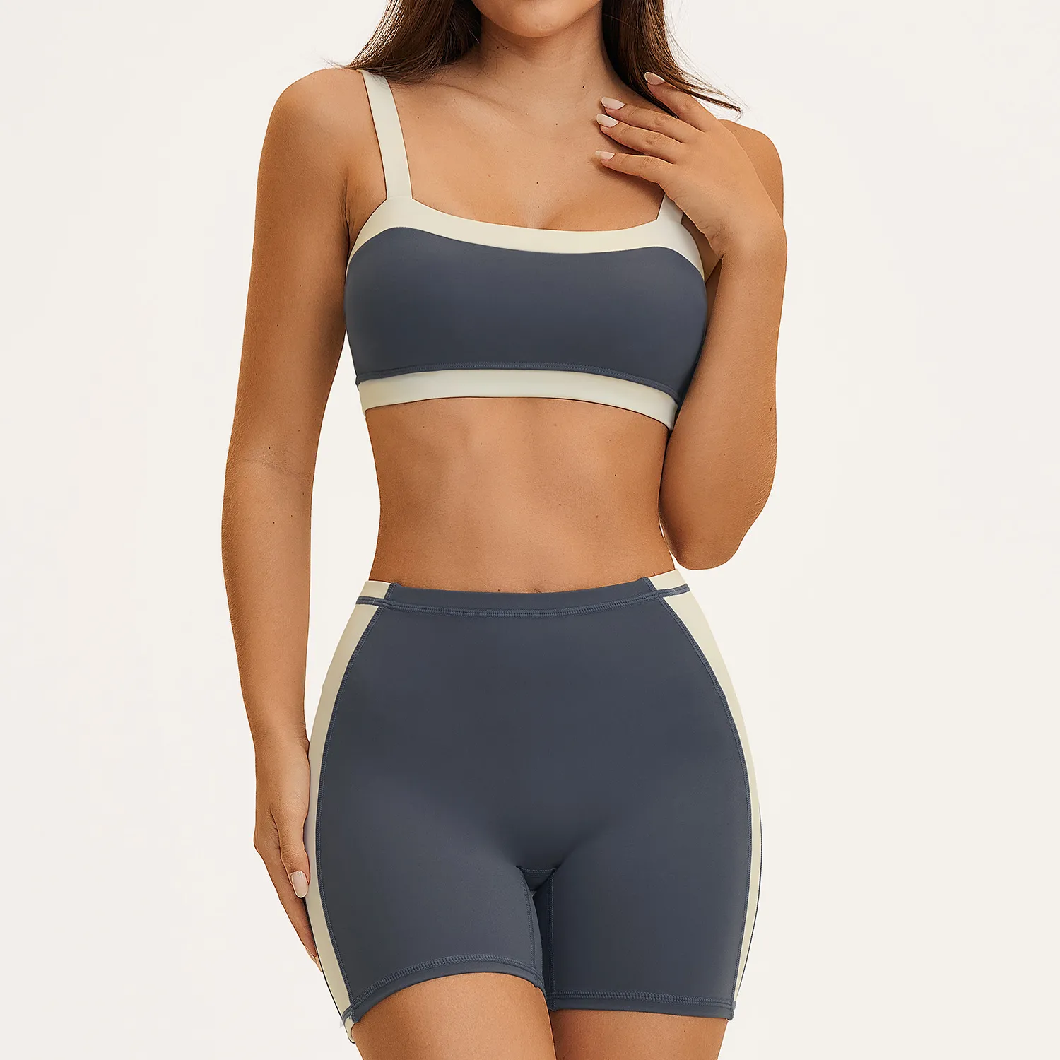 Grey bra+shorts