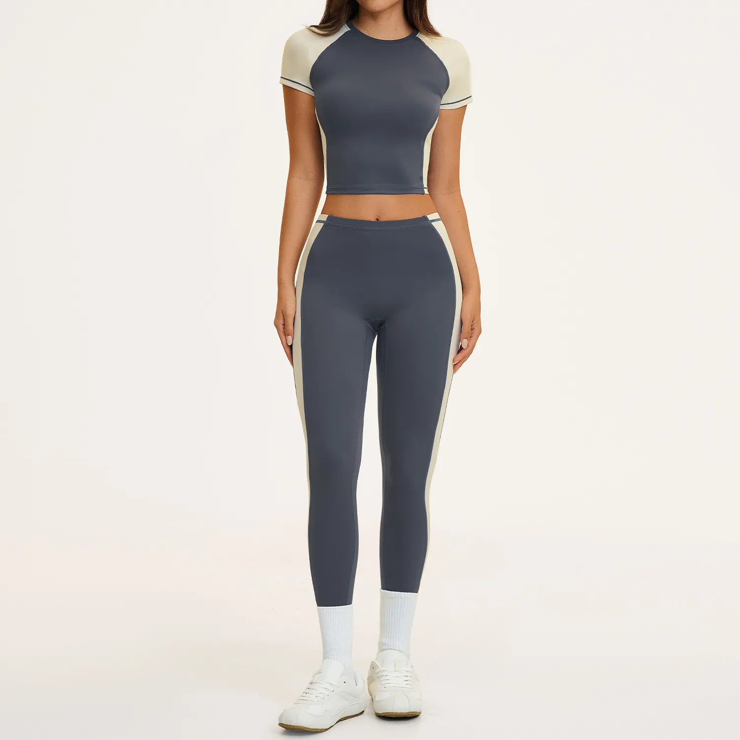 Grey short sleeves+leggings