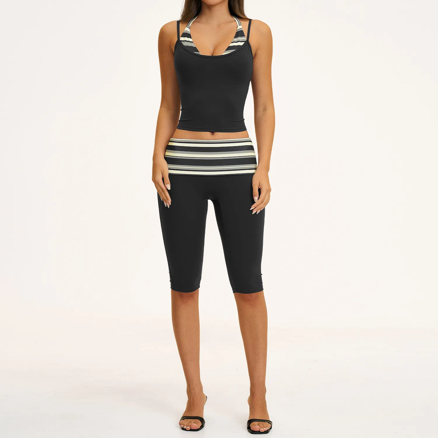 Black&Stripe singlets+knee-length leggings