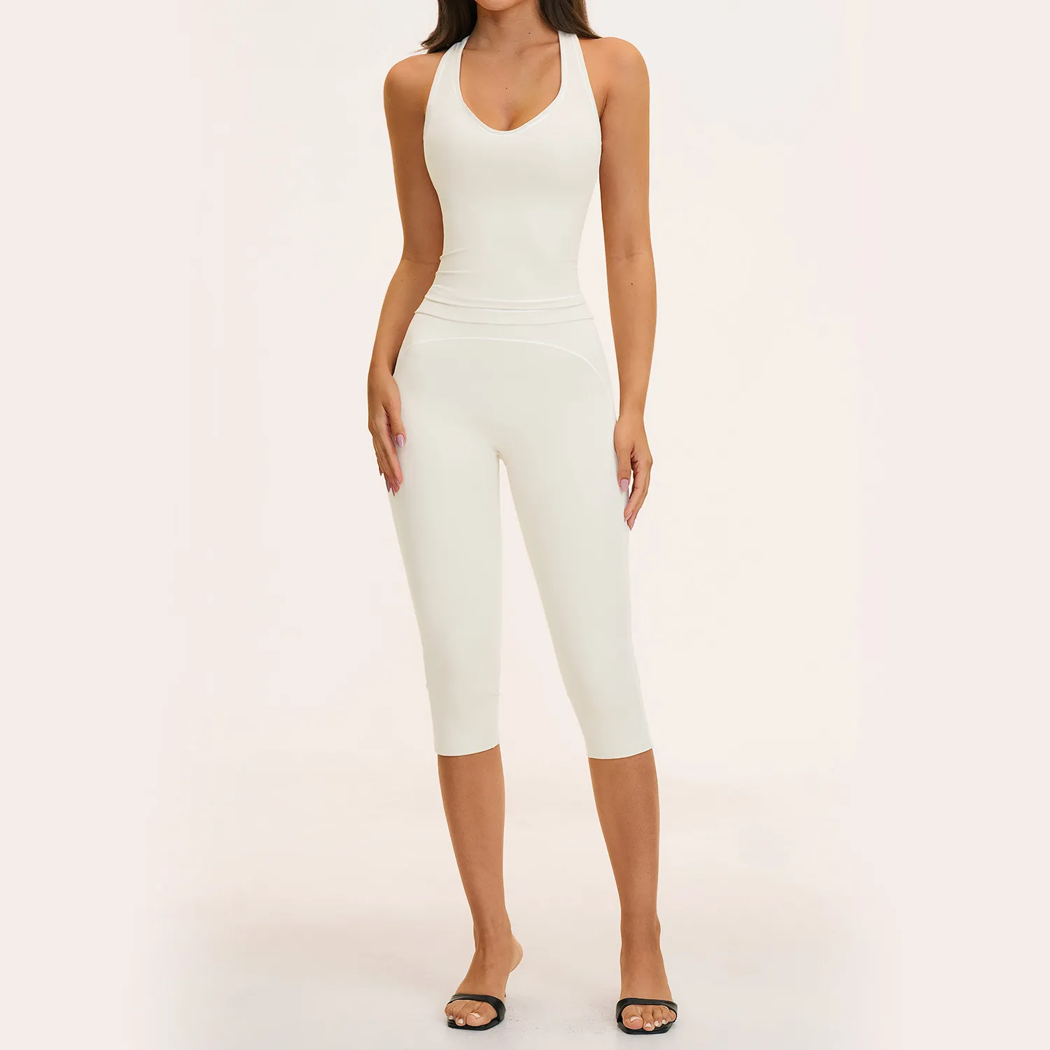 Oat singlets+3/4 length leggings