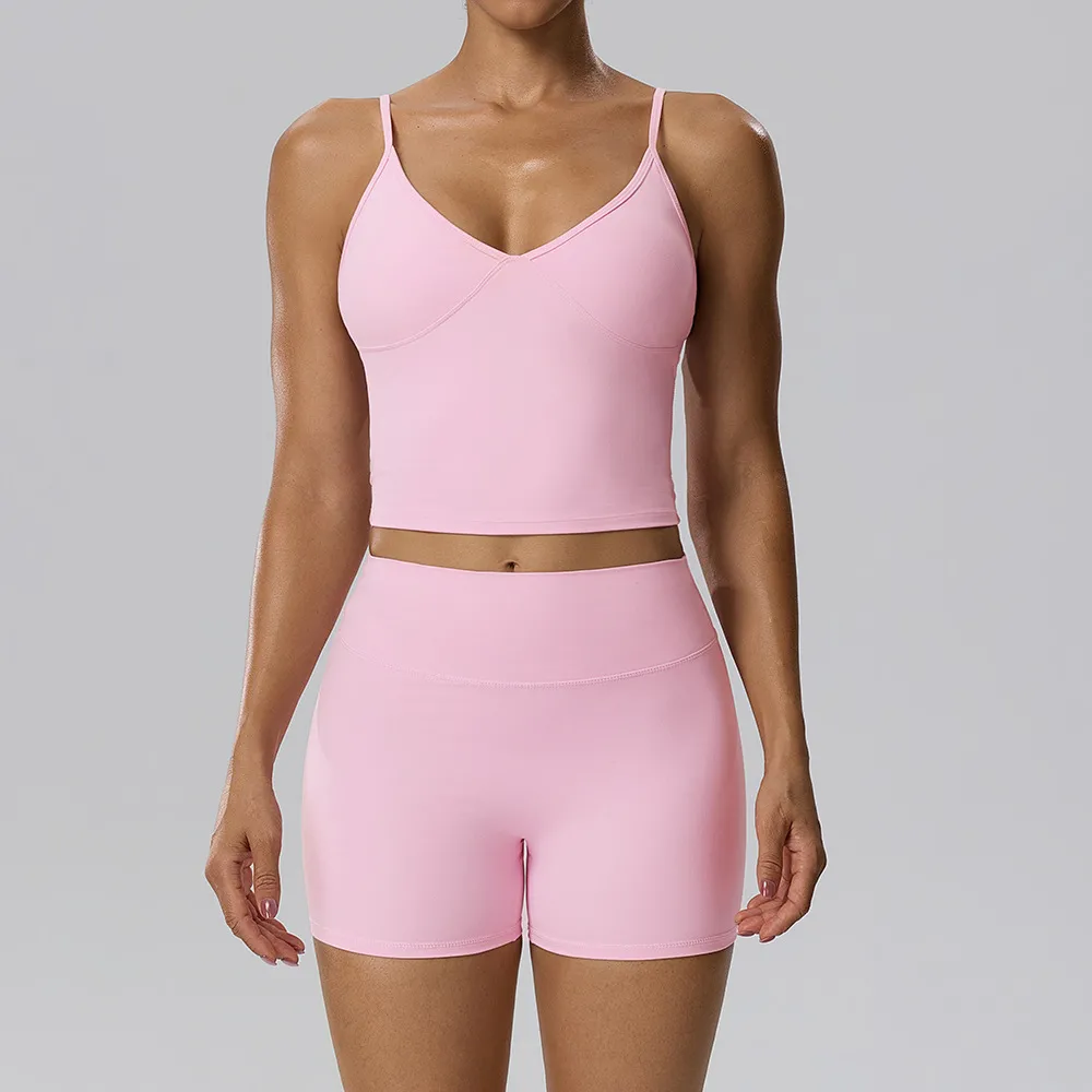 Pink singlets+shorts