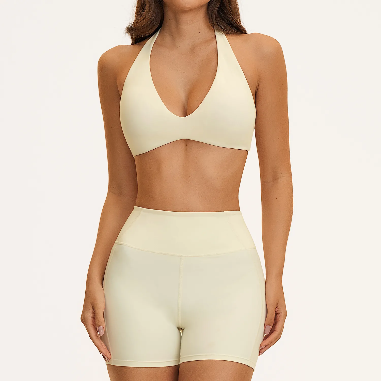 Cream bra+shorts