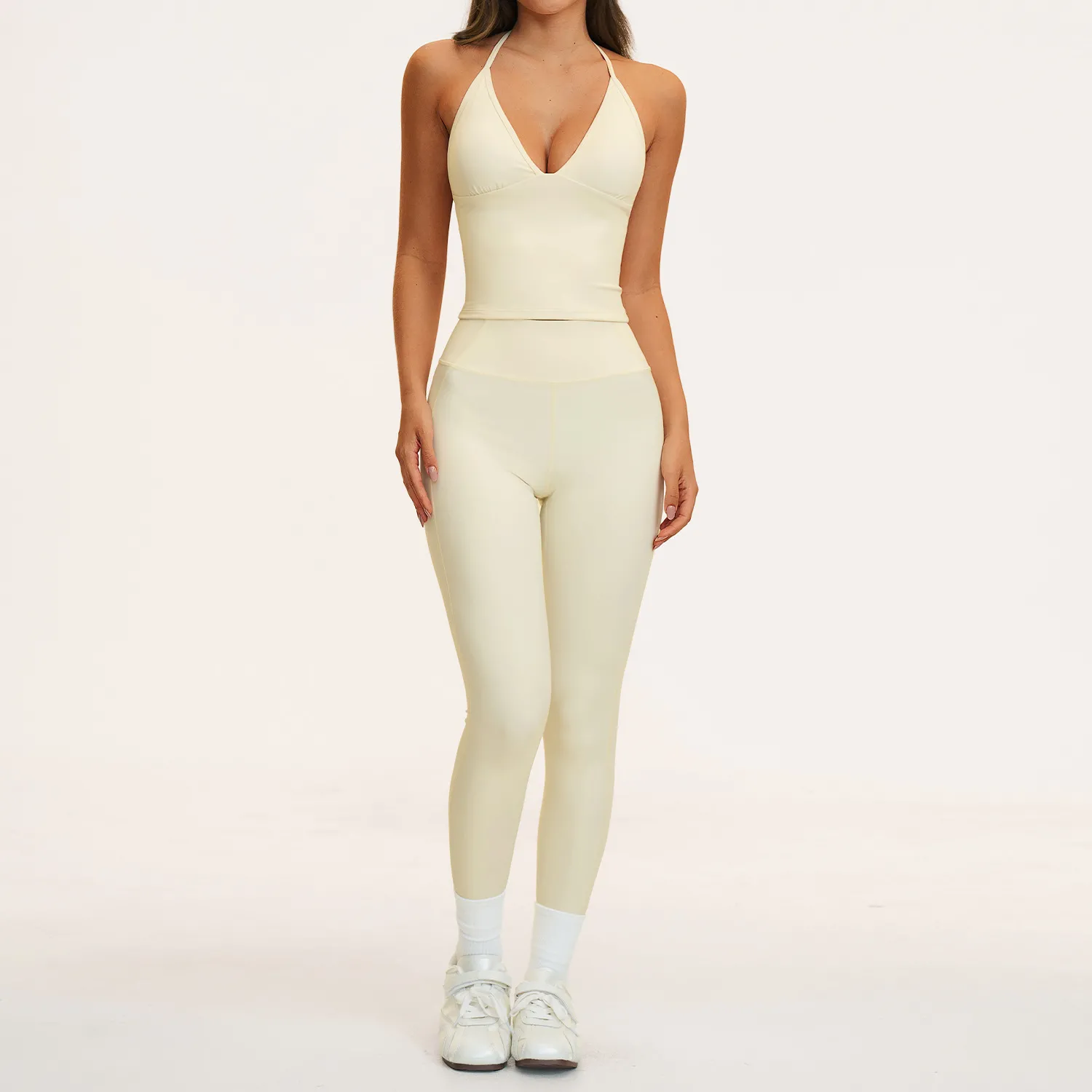 Cream singlets+leggings