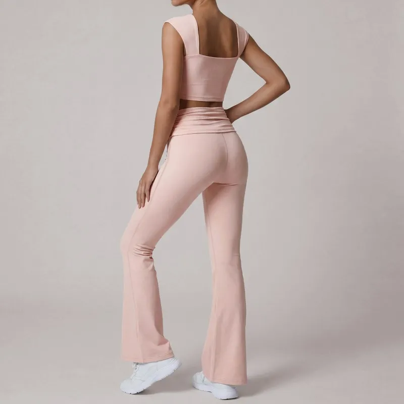 Pink singlets+bell-bottom pants