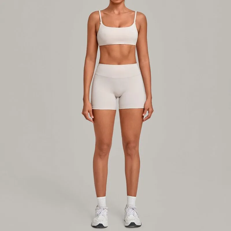 Light grey bra+shorts